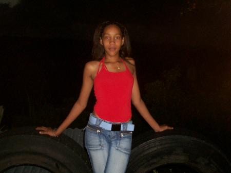 ELE CEST LAITUE