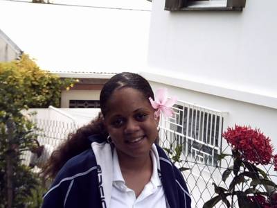 KRISTELLE ELE EST TRES MIMI LES MEC LAISE LUI VOS COM